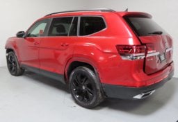 2022 Volkswagen Atlas SE w/Technology - Thumbnail 8