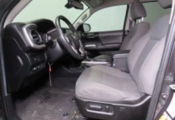 2021 Toyota Tacoma SR5 - Thumbnail 24