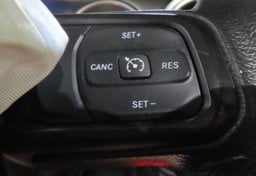 2019 Jeep Wrangler Sport - Thumbnail 35