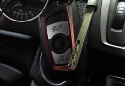 2016 BMW 2 Series Sport - Thumbnail 35