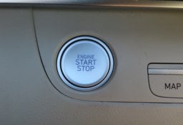 2025 Hyundai ELANTRA Limited - Thumbnail 14