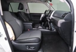 2022 Toyota 4Runner Premium - Thumbnail 22