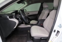 2022 Toyota Corolla Cross LE - Thumbnail 21