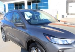 2025 Ford Escape AWD ST - Thumbnail 16