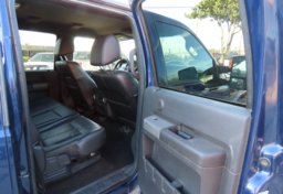 2011 Ford F-250 Super Duty LARIAT - Thumbnail 28