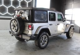 2020 Jeep Wrangler Sahara - Thumbnail 6