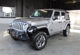 2020 Jeep Wrangler Sahara - Thumbnail 2