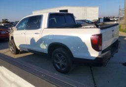 2022 Honda Ridgeline - Thumbnail 4
