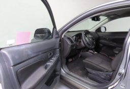 2025 Mitsubishi Outlander Sport - Thumbnail 16