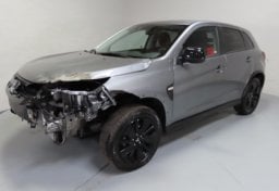 2025 Mitsubishi Outlander Sport - Thumbnail 2
