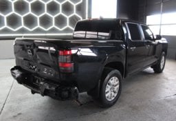 2022 Nissan Frontier 4x4 S - Thumbnail 7