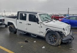 2023 Jeep Gladiator - Thumbnail 2