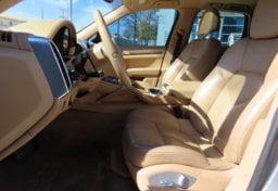 2011 Porsche Cayenne - Thumbnail 22