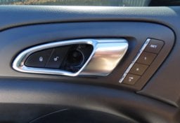 2011 Porsche Cayenne - Thumbnail 32