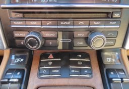 2011 Porsche Cayenne - Thumbnail 24