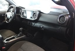 2016 Toyota Tacoma - Thumbnail 27