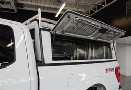 2023 Ford F-150 4x4 - Thumbnail 16