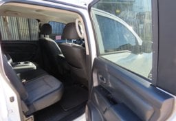 2019 Nissan Titan S - Thumbnail 33