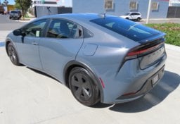 2023 Toyota Prius - Thumbnail 8