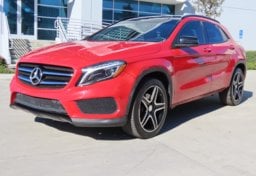 2016 Mercedes-Benz GLA - Thumbnail 4