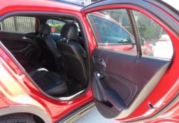 2016 Mercedes-Benz GLA - Thumbnail 28