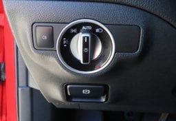 2016 Mercedes-Benz GLA - Thumbnail 28