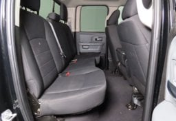 2019 Ram 1500 Classic Warlock - Thumbnail 17