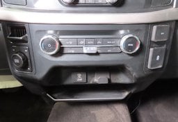 2022 Ford F-150 XLT - Thumbnail 12