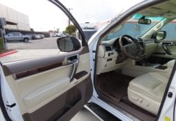 2012 Lexus GX 460 - Thumbnail 19