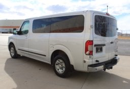 2015 Nissan NV 3500 HD S - Thumbnail 6