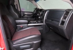 2016 Ram 1500 Sport - Thumbnail 26