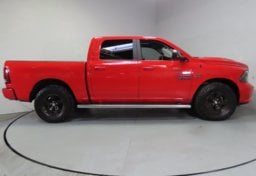 2016 Ram 1500 Sport - Thumbnail 6