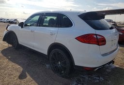 2014 Porsche Cayenne - Thumbnail 4
