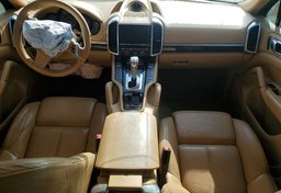 2014 Porsche Cayenne - Thumbnail 9