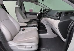 2018 Honda Odyssey Elite - Thumbnail 24