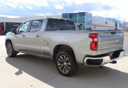 2023 Chevrolet Silverado 1500 4x4 LT - Thumbnail 9