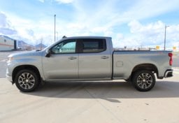 2023 Chevrolet Silverado 1500 4x4 LT - Thumbnail 11