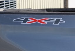 2023 Chevrolet Silverado 1500 4x4 LT - Thumbnail 25