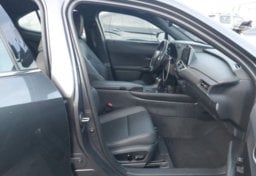 2023 Lexus UX 250h - Thumbnail 7