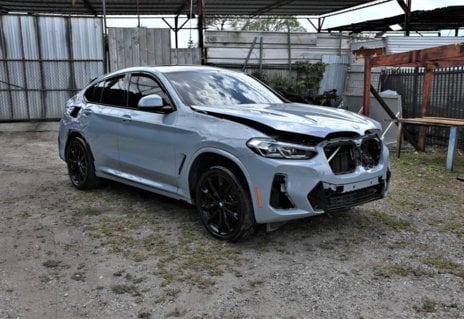 Picture of 2024 BMW X4