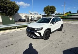 Picture of 2024 Volkswagen Taos