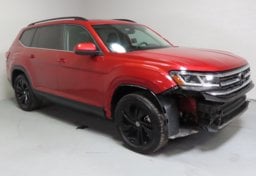 2022 Volkswagen Atlas SE w/Technology - Image 2