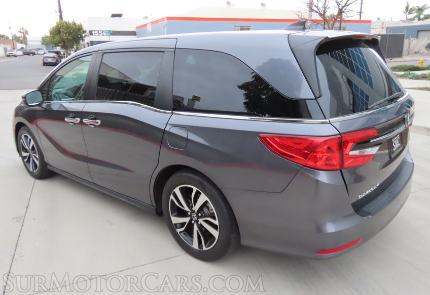 2023 Honda Odyssey EX - Image 10