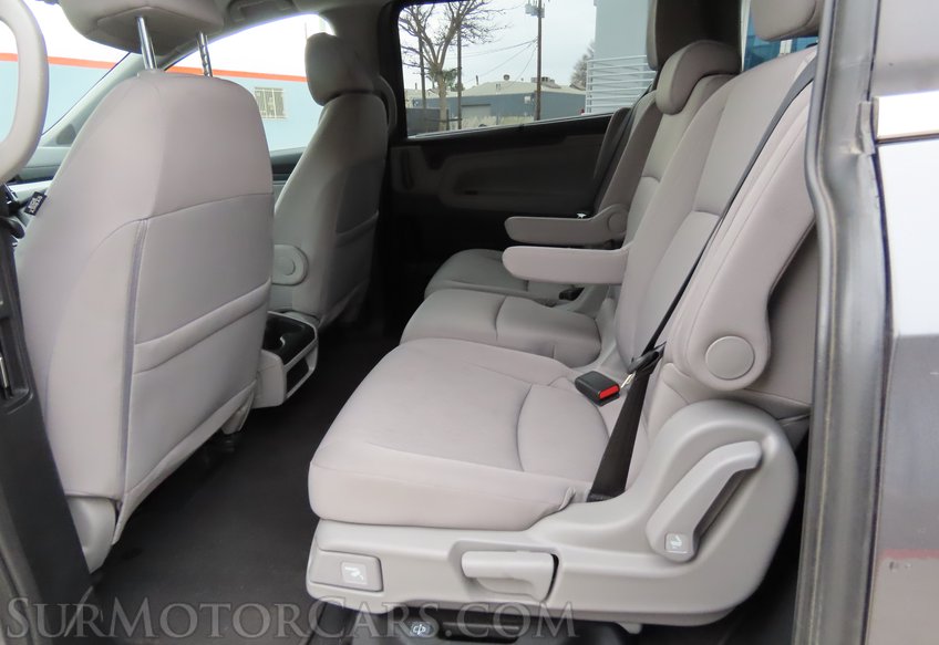 2023 Honda Odyssey EX - Image 26