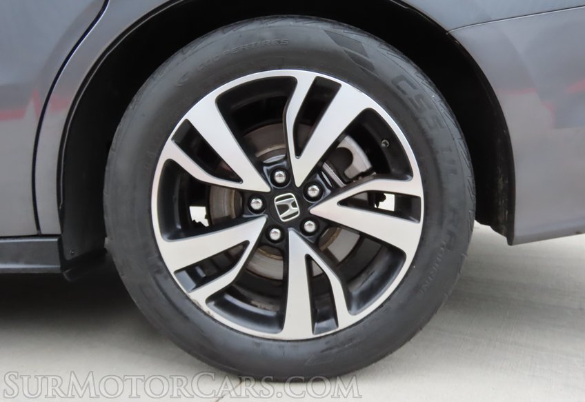 2023 Honda Odyssey EX - Image 19