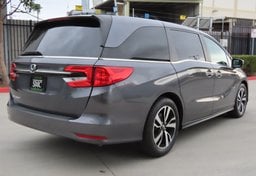2023 Honda Odyssey EX - Image 9