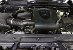 2021 Toyota Tacoma SR5 - Image 29