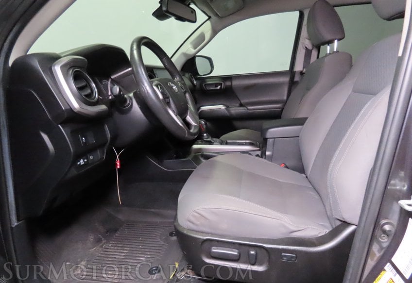 2021 Toyota Tacoma SR5 - Image 24