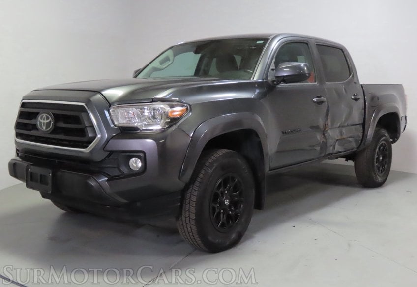 2021 Toyota Tacoma SR5 - Image 4