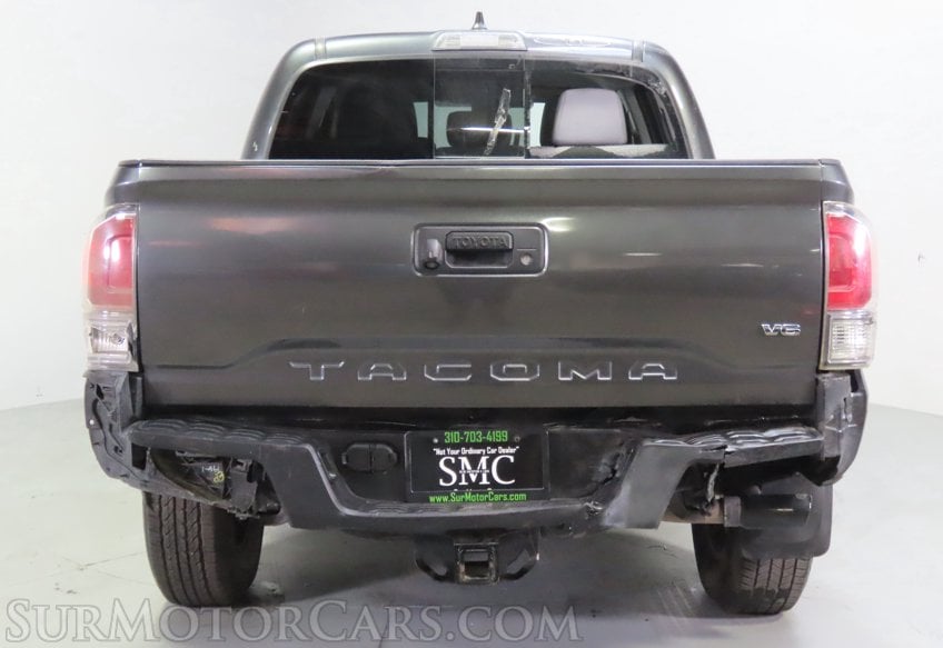 2021 Toyota Tacoma SR5 - Image 11